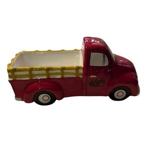 Cracker Barrel truck